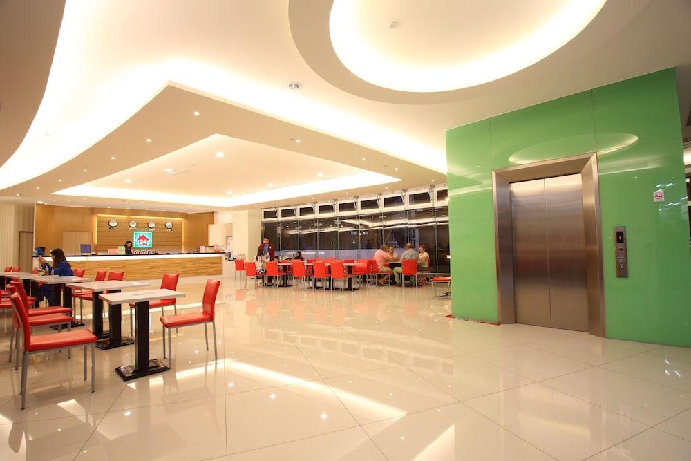 Tie Dao Hotel Tainan Exterior foto