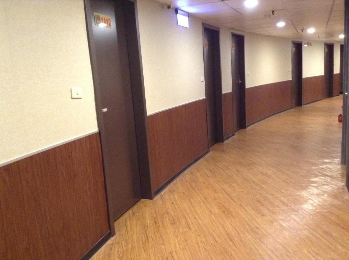 Tie Dao Hotel Tainan Exterior foto
